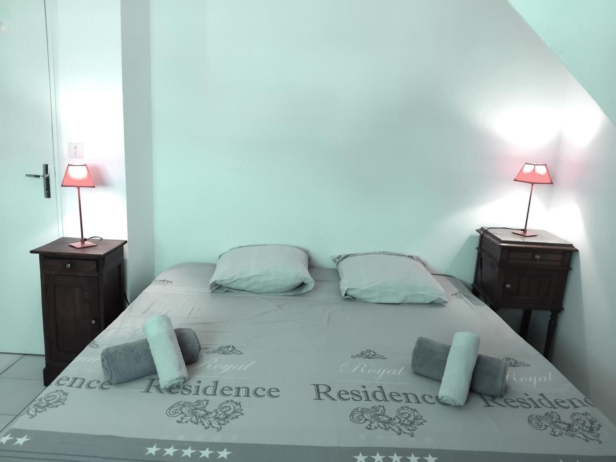 Maison ALIS 5 pièces 10 personnes à 100 mètres de la plage du Courégant Ploemeur Extérieur photo